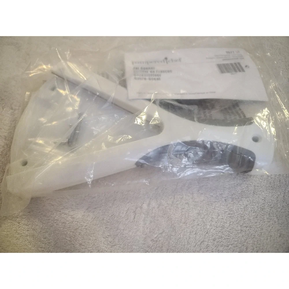 Pampered Chef Jar Opener 2677 White Under Cabinet Mount Tool New